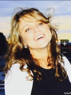 Portrait d'une femme slave illustrant les traits physiques caractéristiques